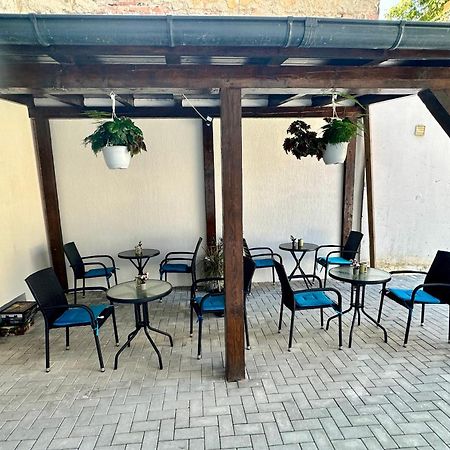 Stay Inn Central Brasov Ap 4 Exterior photo